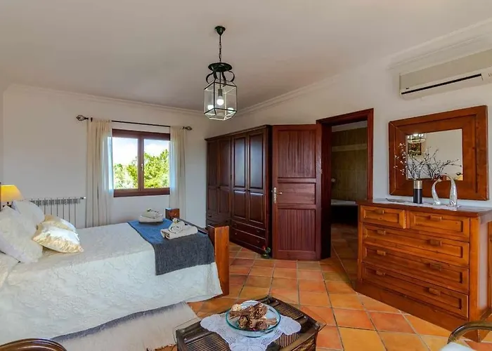 Villa Sanchez